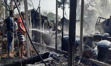 সখীপুরে তেলের গোডাউনে আগুন, ৪ কোটি টাকার ক্ষতি