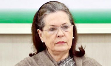 গণতন্ত্রের শ্বাসরোধ করা হচ্ছে: সোনিয়া গান্ধী