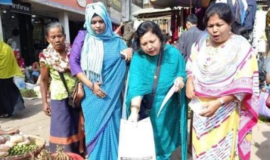 অসহযোগ আন্দোলনের ডাকে খাগড়াছড়িতে বিএনপির লিফলেট বিতরণ