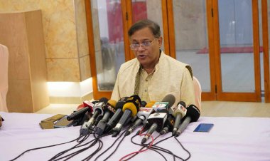 নির্বাচনে দলের কেউ সহিংসতা করলেও আমরা বরদাস্ত করব না: তথ্যমন্ত্রী