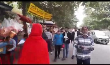 অসহযোগ আন্দোলনের পক্ষে রাজধানীতে যুবদল নেতা শাকিল মোল্লার লিফলেট বিতরণ 