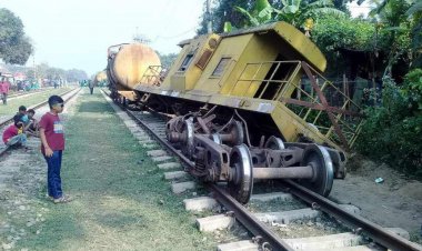 মাধবপুরে মালবাহী ট্রেনের বগি লাইনচ্যুত 