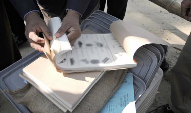 ১৩ জেলায় ব্যালট পেপার যাচ্ছে আজ