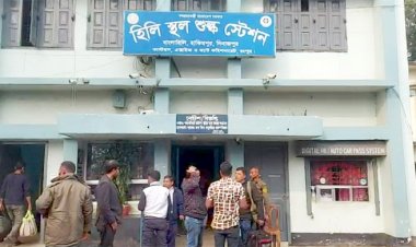 হিলি বন্দরে আমদানি-রপ্তানি বন্ধ