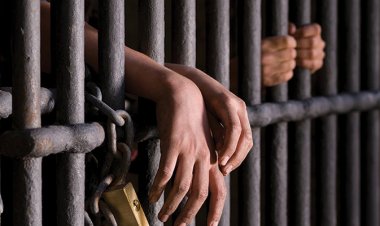 বিদেশি মদসহ গ্রেফতার দুই ভারতীয় নাগরিক কারাগারে