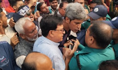 গণতন্ত্র মঞ্চের গণসংযোগে পুলিশের বাধা ও হামলার অভিযোগ