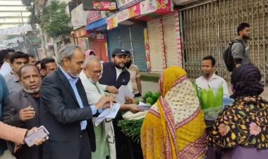 হুমকি দিয়ে, ভয় দেখিয়ে মানুষকে ভোট কেন্দ্রে নেওয়া যাবে না: রিজভী