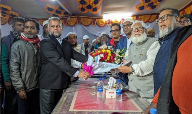 লাঙ্গল ফেলে নৌকায় জাপার তিন শতাধিক নেতাকর্মী