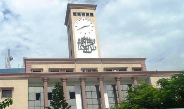 কর্মস্থলে অনিয়মিত : প্রকৌশলীকে কারণ দর্শানোর নোটিশ দিল রাজউক