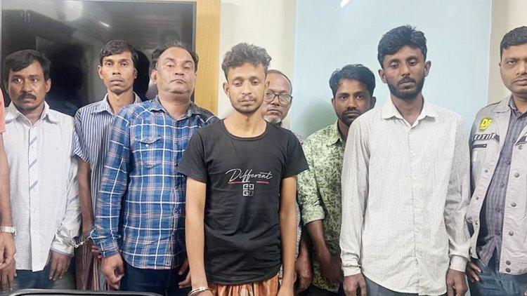 সালাম দিয়ে ছিনতাই করেন তারা