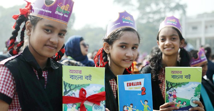 বছরের প্রথম দিনেই উৎসব, সময় লাগবে সব বই পেতে