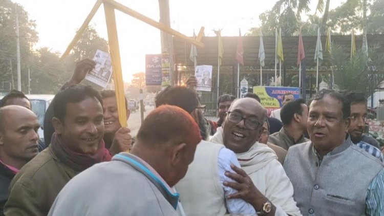 ‘এটা গতবারের মতো ভোট নয়, এবার যার ভোট সে দিতে পারবে’