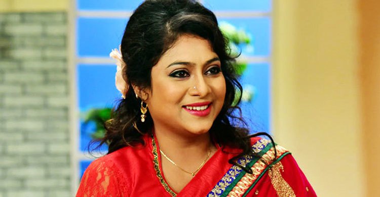 নতুন সিনেমায় নাম লেখালেন শাবনূর