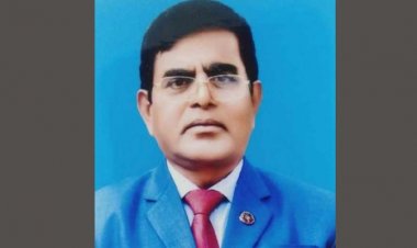 অনিয়মের অভিযোগে অধ্যক্ষকে ৬ মাসে বাধ্যতামূলক ছুটি!