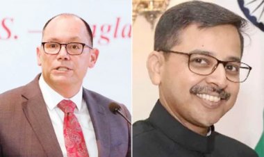 ইসির নির্বাচনী ব্রিফিংয়ে আসেননি পিটার হাস ও প্রণয় ভার্মা