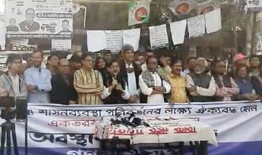 হরতাল সফল, বাসা থেকে বের হয়ে একটা রিকশাও পাইনি: মান্না