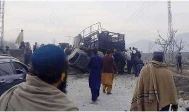 পাকিস্তানে পোলিও কর্মসূচিতে বোমা বিস্ফোরণ, ৫ পুলিশ নিহত