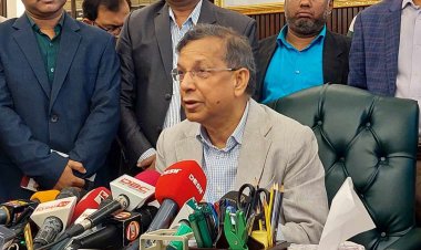 বিরোধী দলের স্বীকৃতি পাওয়ার জন্য স্বতন্ত্রদের যথেষ্ট আসন আছে