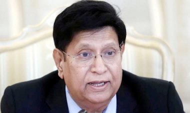  বিকেলে কূটনীতিকদের ব্রিফ করবেন মোমেন, পিটার হাসও থাকবেন