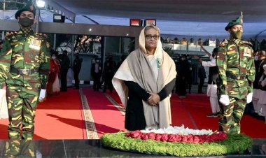 বঙ্গবন্ধুর স্বদেশ প্রত্যাবর্তন দিবসে প্রধানমন্ত্রীর শ্রদ্ধা