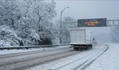 প্রচণ্ড শীত-তুষারঝড়ে অন্তত ৩৩ জনের প্রাণহানি যুক্তরাষ্ট্রে