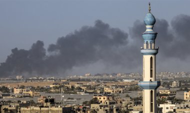  খান ইউনিসে ইসরায়েলি হামলায় নিহত ৬৫