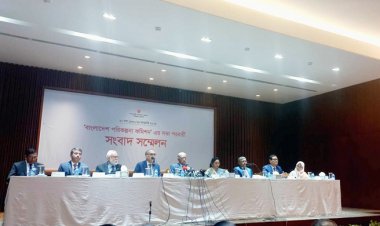 বিদেশিরা প্রকল্প বন্ধ করলে আমরা মুখ বাঁকা করে বসে থাকবো নাকি: প্রশ্ন পরিকল্পনামন্ত্রীর