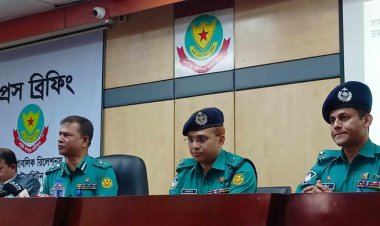  বিএনপির মিছিলে ওয়ারেন্টভুক্ত আসামি এলেই গ্রেফতার: ডিএমপি