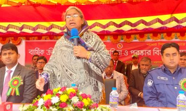  সমাজকল্যাণমন্ত্রী শেখ হাসিনা প্রধানমন্ত্রী হয়েছেন বলেই সমাজ গড়ায় কাজ করতে পারছি