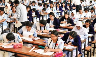 দুই বছরে ঝরে গেল ৫ লাখ ৩৪ হাজার শিক্ষার্থী, এগিয়ে মেয়েরা