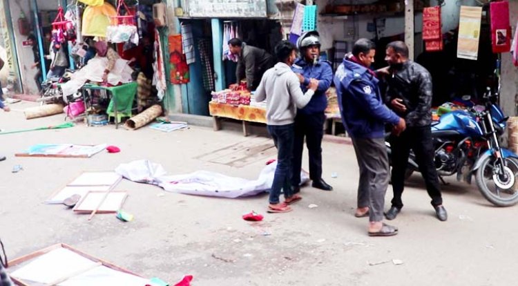 পাবনায় ছাত্রদলের মিছিলে পুলিশের লাঠিচার্জ, আহত ১৫