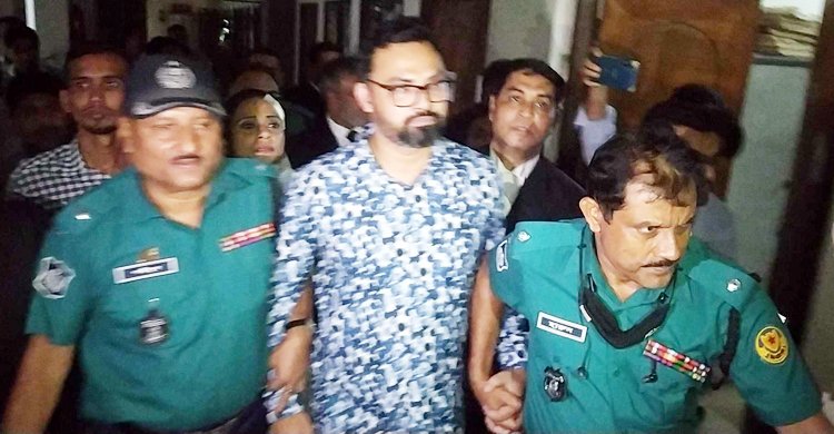পুলিশ হত্যা: সাবেক ফুটবলার আমিনুলকে জেলগেটে জিজ্ঞাসাবাদের নির্দেশ