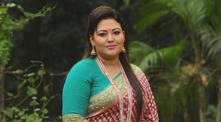 মুখ বুজে কত যে অত্যাচার সহ্য করতে হয়: মমতাজ