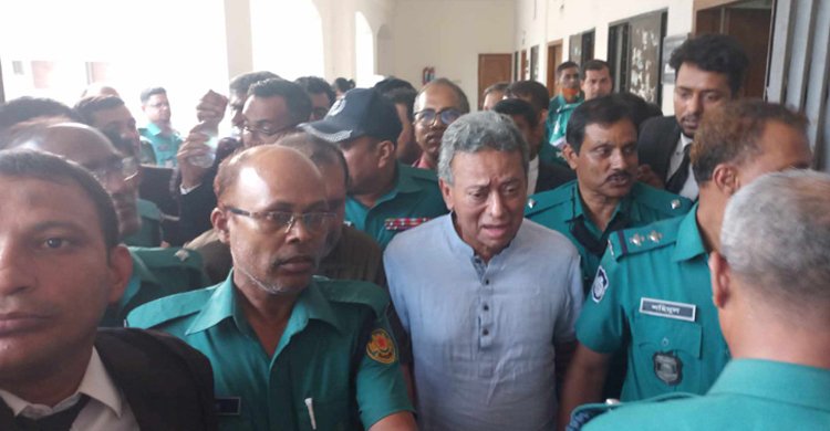 আমীর খসরুর মুক্তিতে বাধা আর এক মামলা