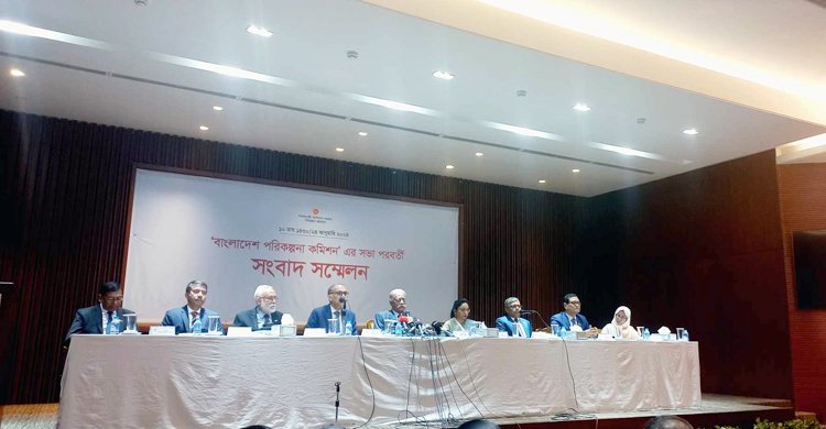 বিদেশিরা প্রকল্প বন্ধ করলে আমরা মুখ বাঁকা করে বসে থাকবো নাকি: প্রশ্ন পরিকল্পনামন্ত্রীর