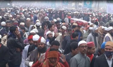 টঙ্গী ইজতেমা মুখো মানুষের স্রোত