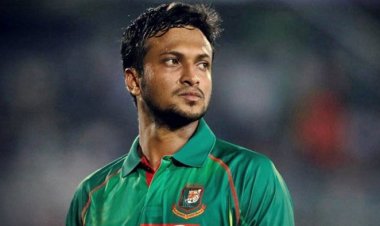 ‘ব্যাটিংয়ে ফিরতে না পারলে ক্রিকেট ছেড়ে দেবে সাকিব’