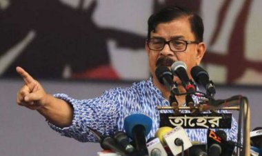 ঘর-সংসার ও কাজ বাদ দিয়ে রাজপথে মিছিল করুন: সমাবেশে মান্না