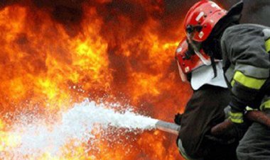 চট্টগ্রামে আগুনে পুড়লো ১৮ বসতঘর, শিশুসহ আহত ৫