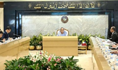 পণ্য পরিবহনে চাঁদাবাজির বিরুদ্ধে কঠোর হওয়ার নির্দেশ প্রধানমন্ত্রীর