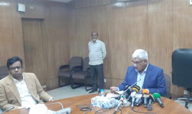  সিঙ্গাপুর থেকে ১২৭৪ কোটি টাকায় আমদানি হবে ৩ কার্গো এলএনজি