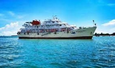 টেকনাফ থেকে সেন্টমার্টিন নৌ রুটে পর্যটকবাহী জাহাজ চলাচলে নিষেধাজ্ঞা