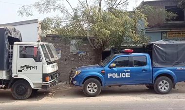  শিবগঞ্জে আধিপত্য বিস্তারে ৪০ ককটেল বিস্ফোরণ