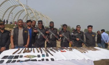 বঙ্গোপসাগরে র‍্যাবের অভিযান, ৩০ দস্যু আটক