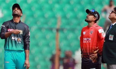  টস জিতে কুমিল্লাকে ব্যাটিংয়ে পাঠালো চট্টগ্রাম