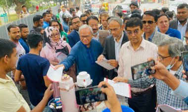 লুটের টাকা ভাগাভাগি করতে নিজেরা নিজেদেরকে হত্যা করছে: রিজভী