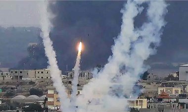 লেবাননে ইসরায়েলের ব্যাপক হামলা, শিশুসহ নিহত ৯