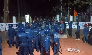 আবার সংঘর্ষে চবি ছাত্রলীগের ২ গ্রুপ, পুলিশসহ আহত ১৩