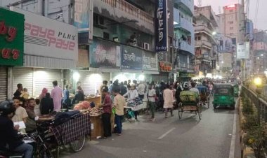 মেয়রের আল্টিমেটামে এক চুলও নড়েননি হকাররা