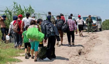  যুক্তরাষ্ট্রে বাড়ছে অবৈধ অভিবাসী, এক বছরে গ্রেফতার ১২ হাজার